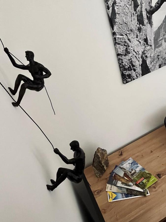 Alpin Art Appartements Grobming Exterior foto